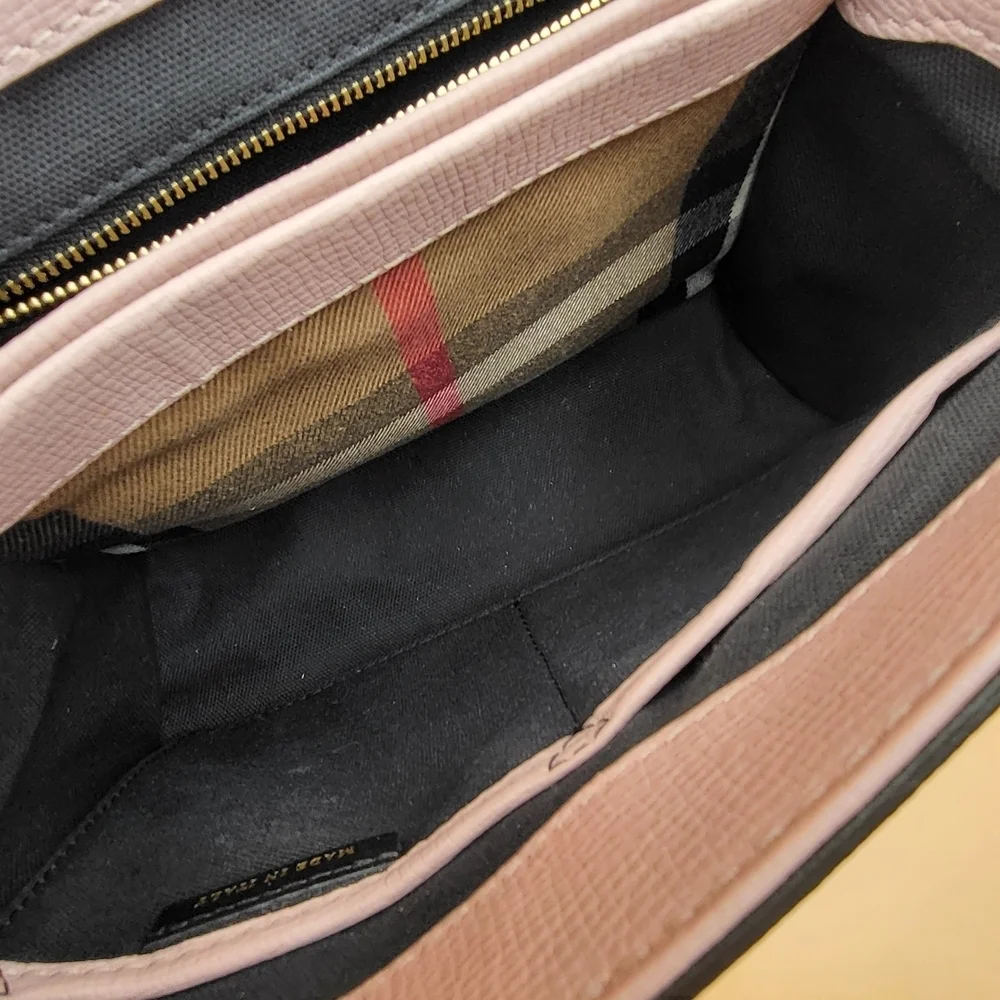 BURBERRY Camberley Calfskin Leather Pale Orchid Handbag, Authentic W/ COA..